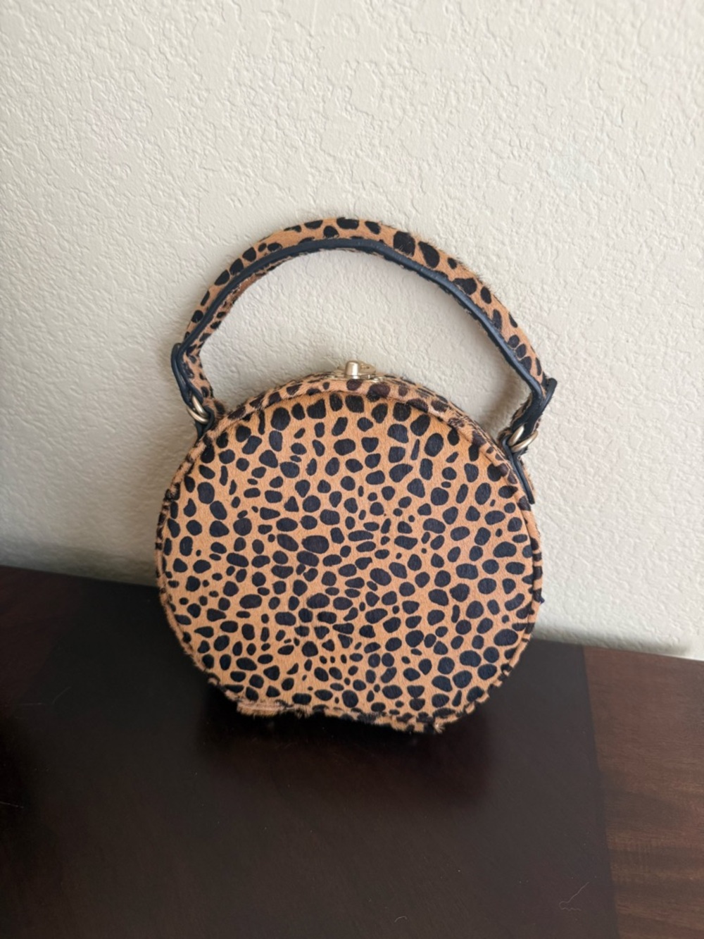 Circular Leopard-Print calf hair Bag